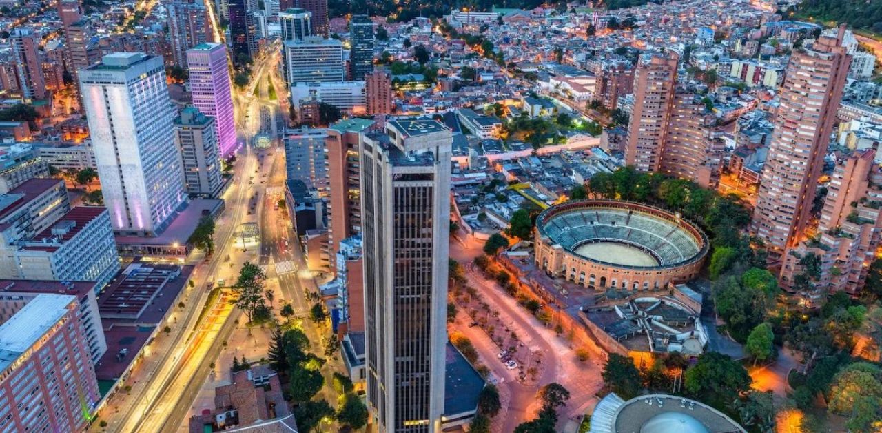 Qatar Airways Colombia Office