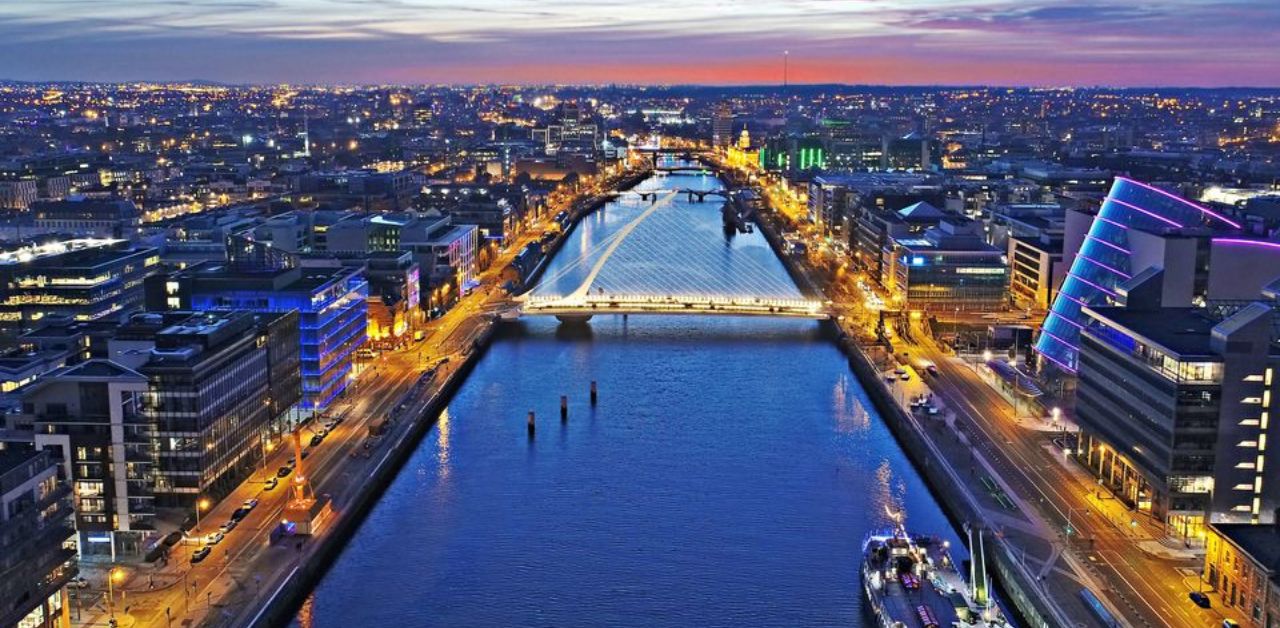 Qatar Airways Dublin Office in Ireland