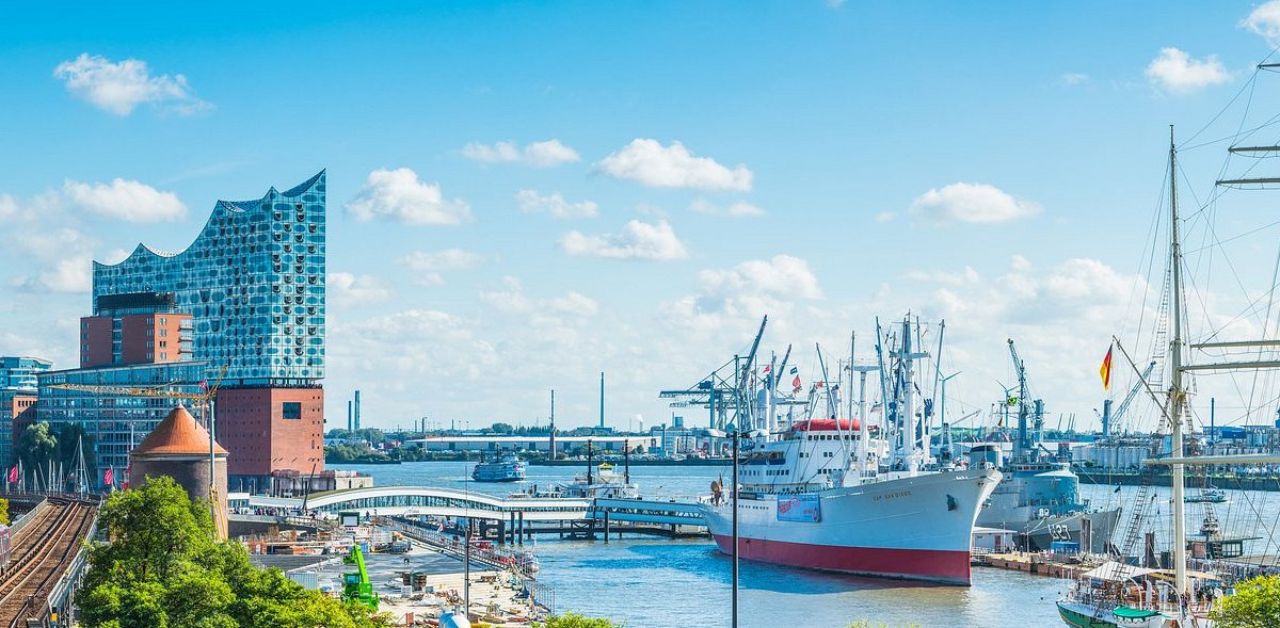 Qatar Airways Hamburg Office in Germany